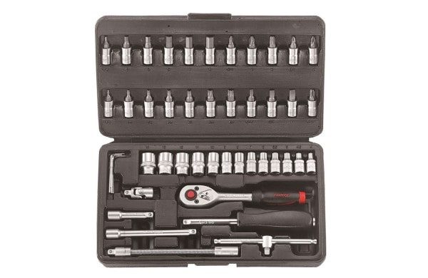 Socket Set